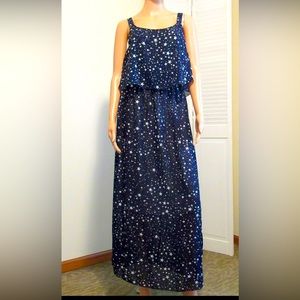 Chelsea & and Theodore Size Medium Navy blue Stars Printed Maxi Dress NWT